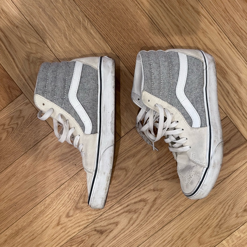 Vans size 8